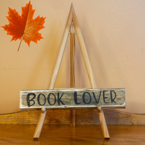 "Book Lover" Shelf Sitter